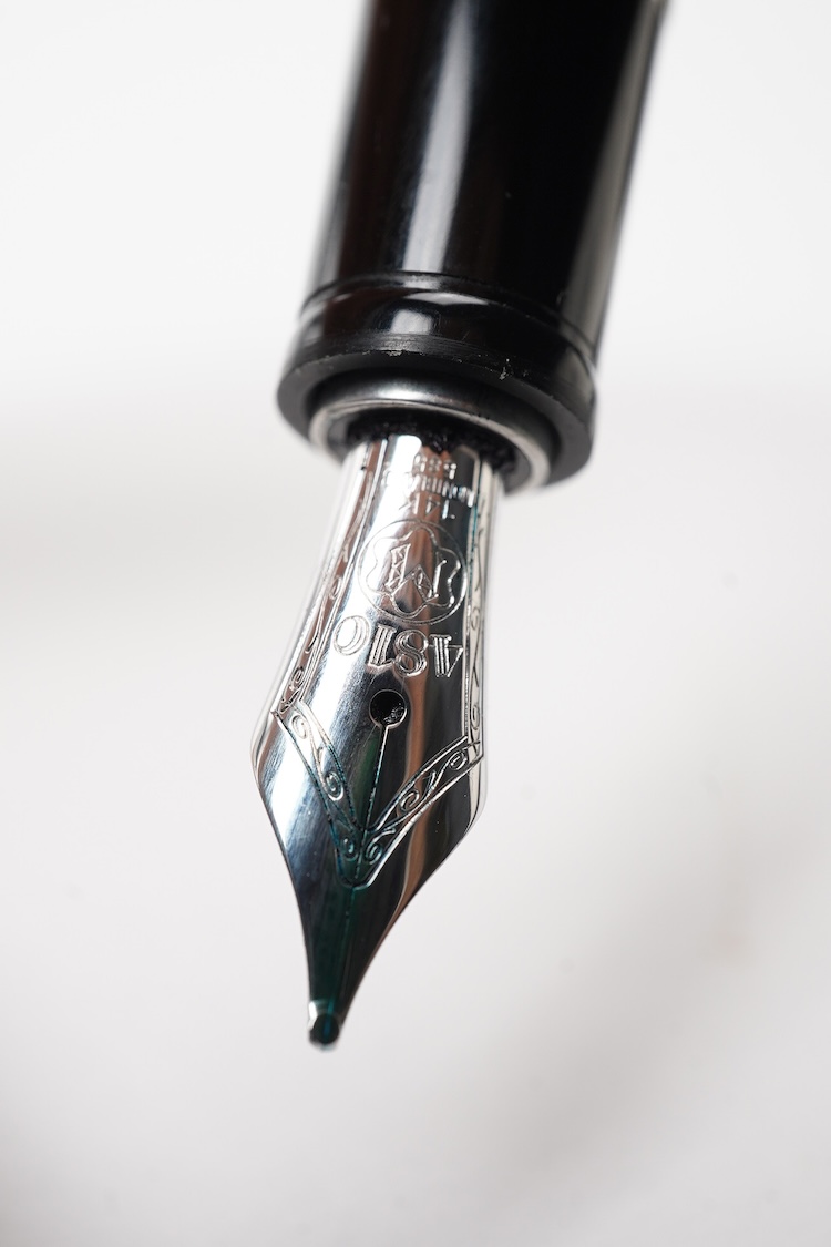 A Montblanc Boheme Noir retractable fountain pen, case with receipt